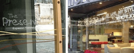 창고이용광고물