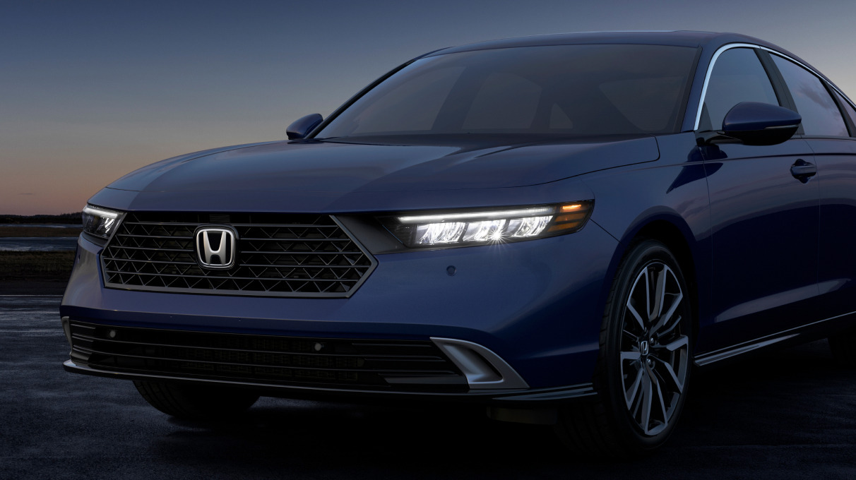 2024 혼다 어코드 하이브리드 연비와 성능: 최고의 하이브리드 세단은?