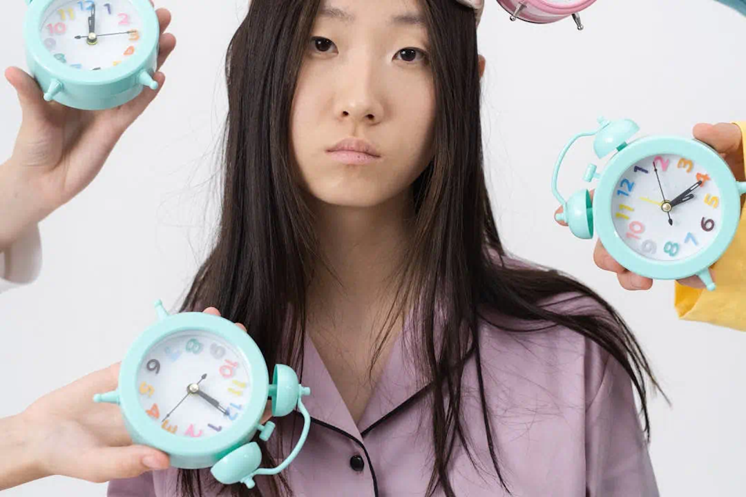 잠이 오지않는 아이의 모습