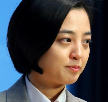 류호정 분당갑 출마 포기 이유 | 개혁신당 류호정 국회의원 프로필 나이 고향 학력