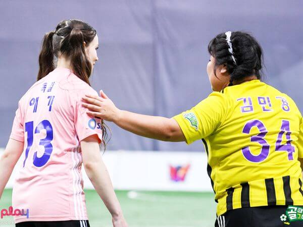 골 때리는 그녀들