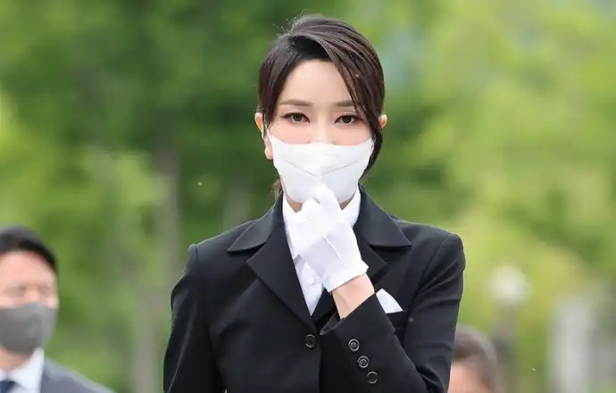 2025년 8월 18일 오늘의 헤드라인 뉴스