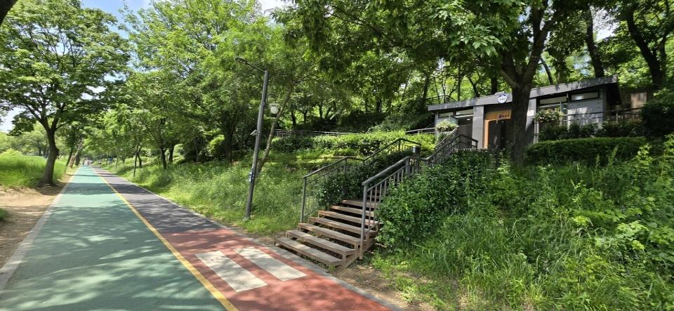 하트코스(하트 자전거길) - 도심과 자연을 잇는 낭만적인 강변 라이딩