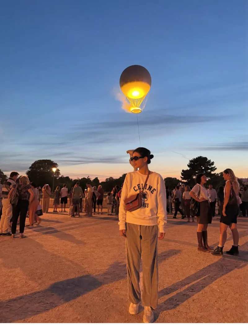 수지셀린느, 수지공항패션, 수지귀국패션, 수지패션, 수지트리옹프백, 셀린느트리옹프, 셀린느가방추천, 셀린느공항룩, 셀린느코디, 셀린느앰버서더, 뷔셀린느, 박보검셀린느, 셀린느25ss, 파리패션위크2025, 수지패션분석, 수지셀린느룩, 수지착장정보, 셀럽공항패션, 셀럽명품가방, 여자공항패션, 명품패션, 명품가방추천, 프렌치시크룩, 꾸안꾸공항패션