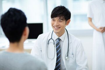 고혈압 자가진단 방법과 수치 기준 집에서 체크하는 법