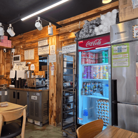 알밥 맛집 알촌 내부