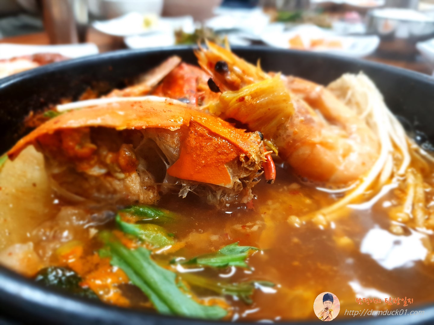 꽃게와 새우가 주인공