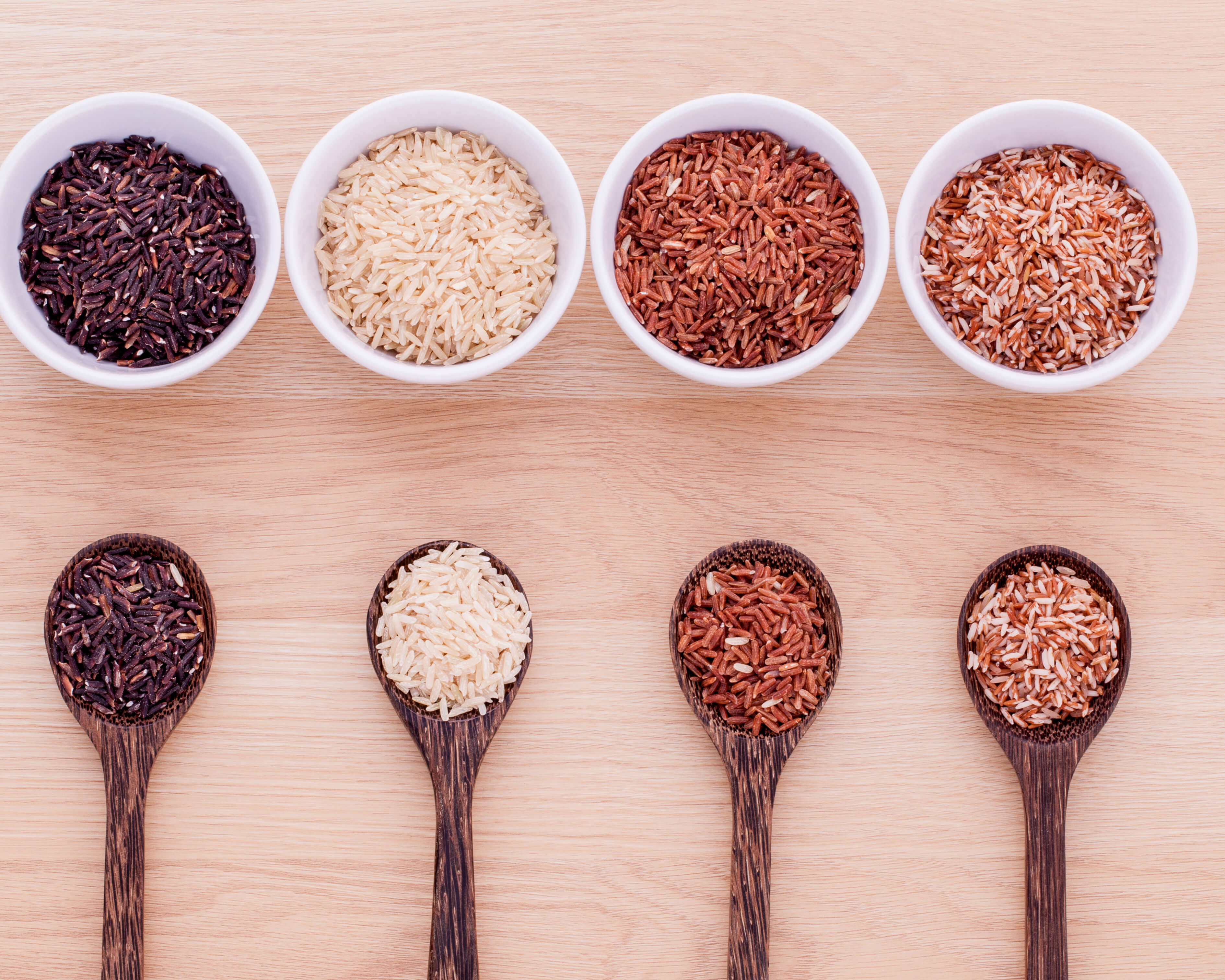 잡곡: 현미 귀리. 흑미. 검정콩