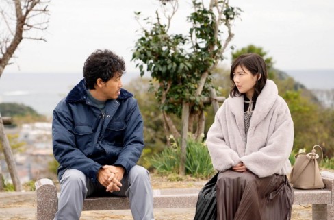 달의 차고 기움 결말 후기 리뷰 호평과 혹평 - 일본 환생 영화다시보기 추천