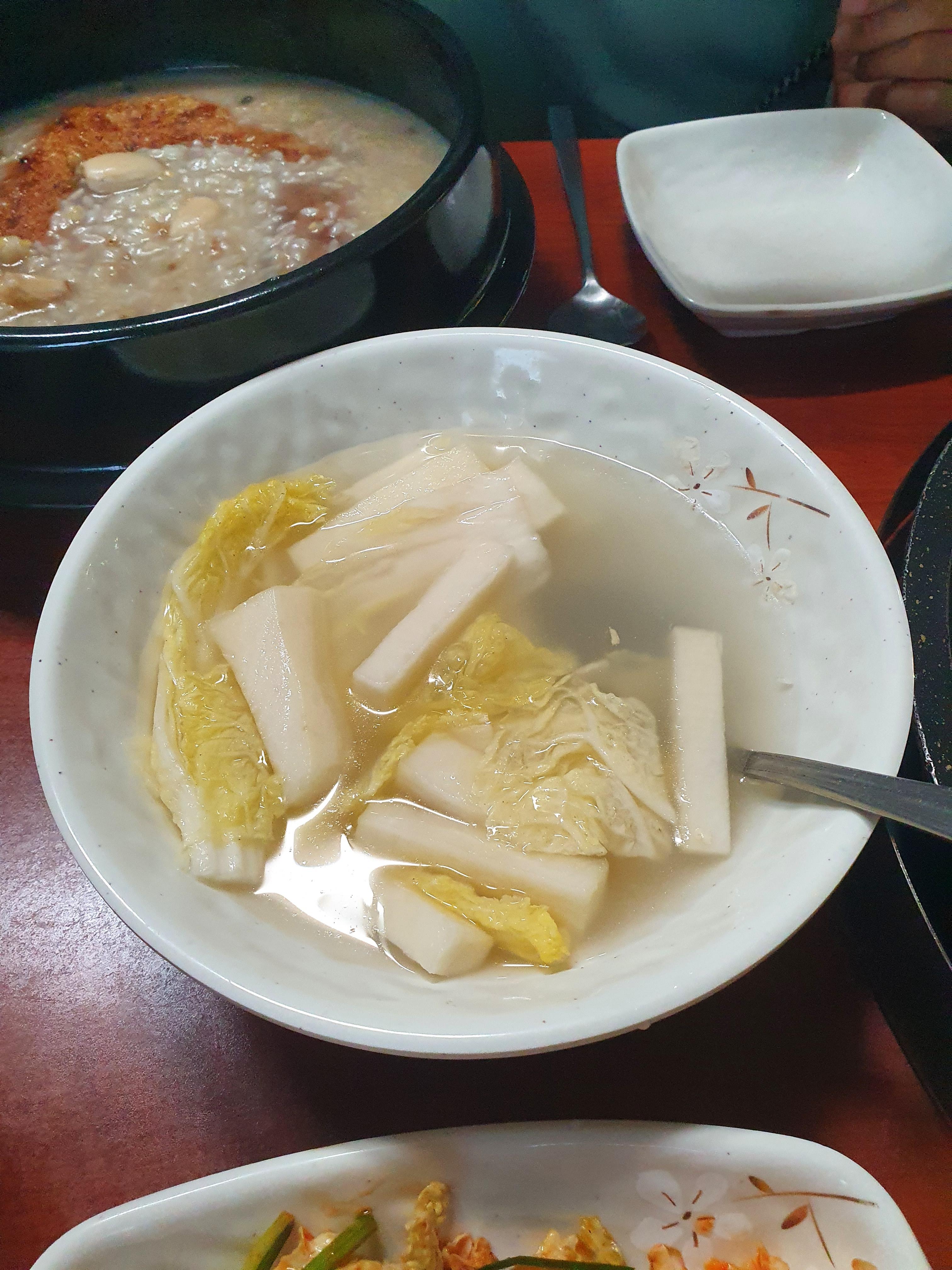 성환 장수촌 오리 누룽지백숙 반찬 동치미