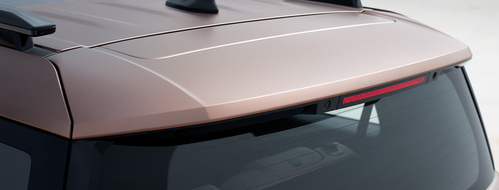 싼타페 하이브리드 외관 후면 브레이크등