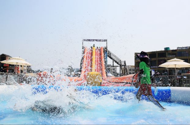 보령 머드축제 사진입니다.