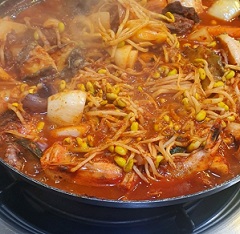 해물소갈비찜