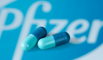 화이자에서 개발한 코로나 경구용 치료제인 팍스로비드 사진