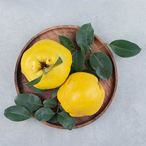 성대 결절에 좋은 5가지 음식 - 모과