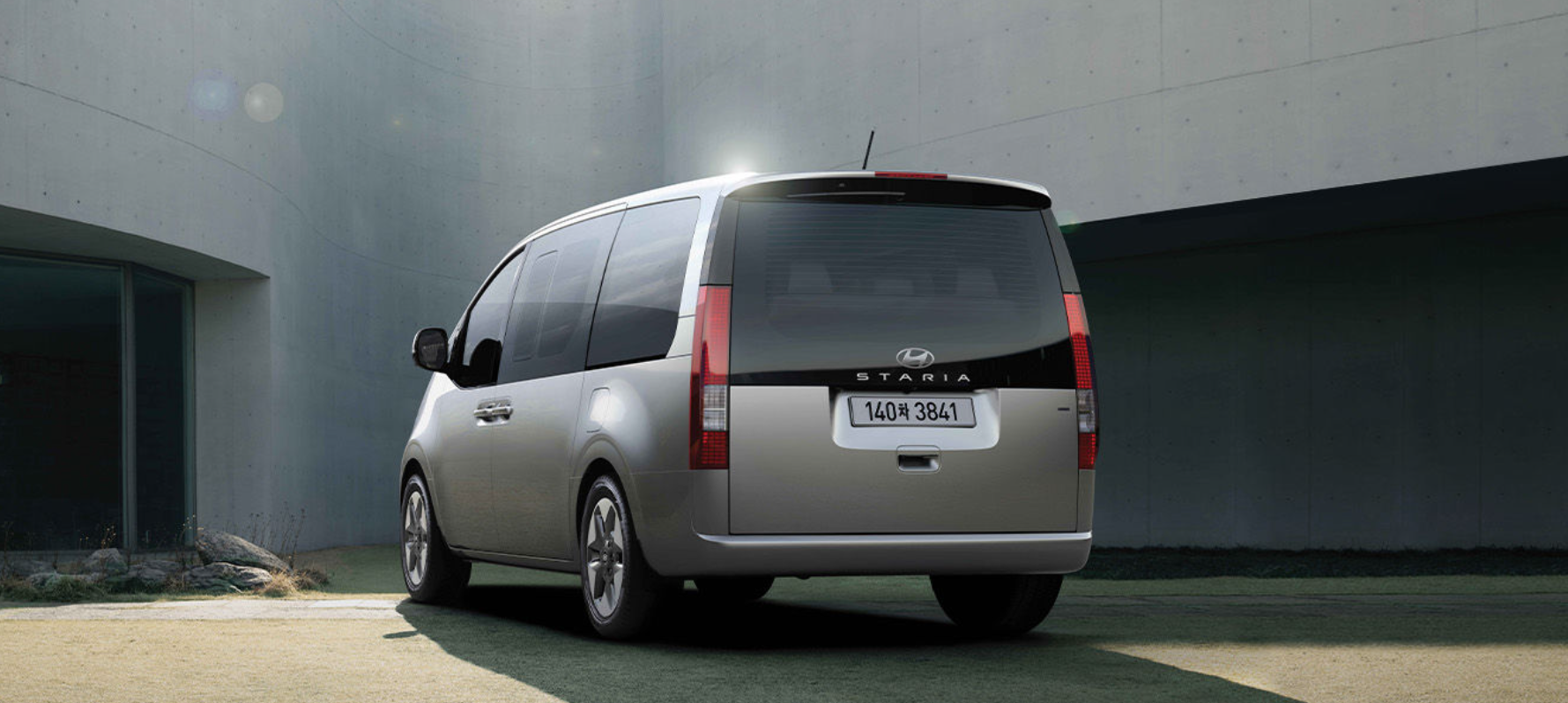 2024 스타리아 하이브리드