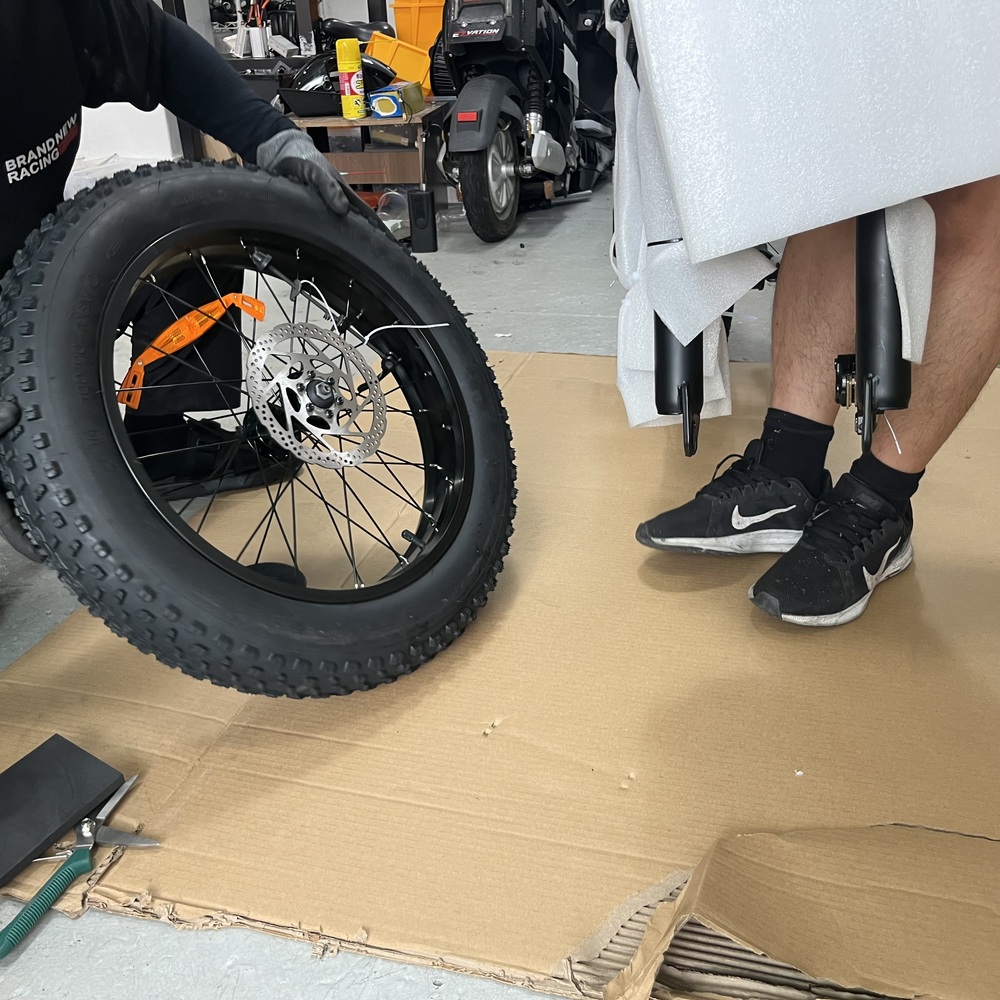 수원 전기자전거 판매점: 이지베이션 타우러스 BS슬릭 가성비 자토바이 매장