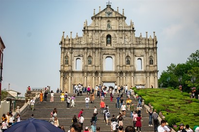 정면 벽만남아있는 성바울성당