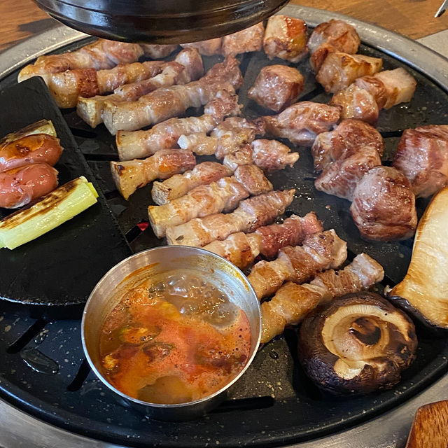 부산 해운대 맛집 현지인추천 부산여행 박돼장 풍원장 고반식당 해목 금수복국 황금조개구이 달인막창 팔팔양대창 제주송치비 한다솥