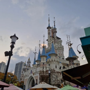 롯데월드 교복대여