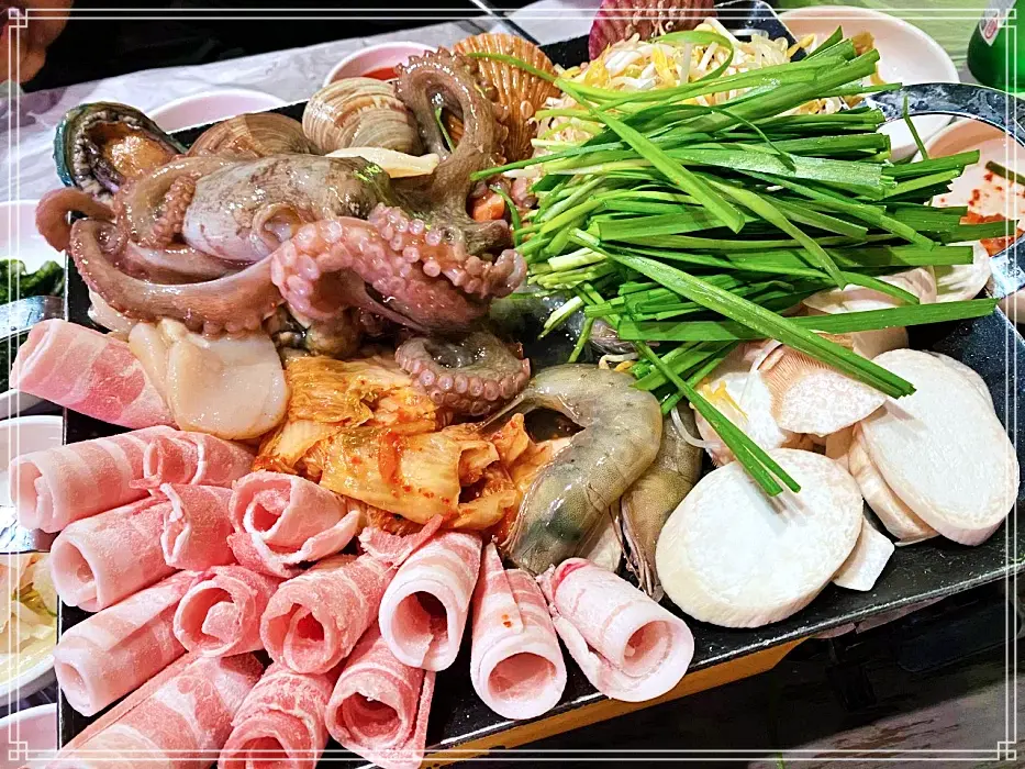 6시 내고향 여수 낭만포차 거리 해물 삼합, 꼬막 무침 맛집