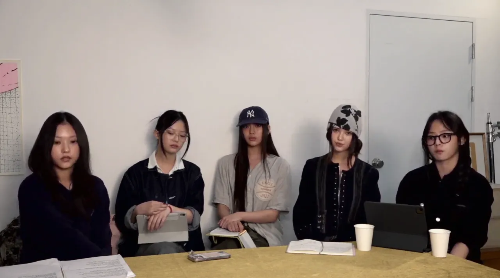 뉴진스 5명 멤버 5명 이 모두 긴급 라이브 방송에 참여하여 한마음 같은 의견 및 부당함 폭로