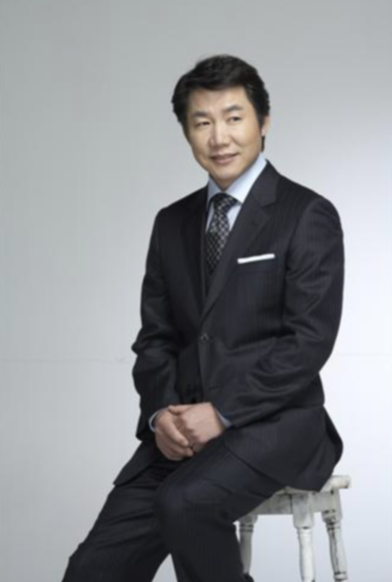 박상원 수트