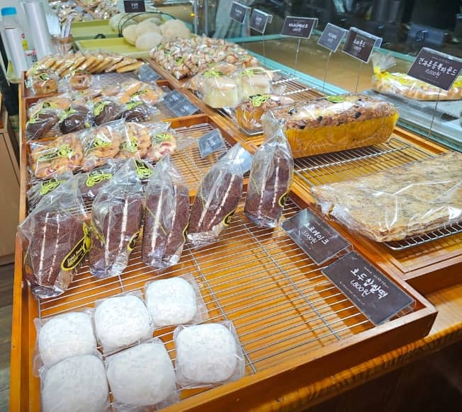 뉴델리베이커리