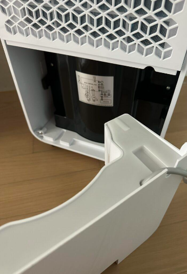 롯데알미늄 제습기 상세사진 물통