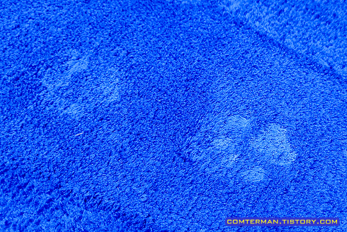 펫코지 뽀송러그 단모러그 고양이 발자국