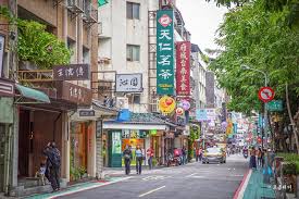 왼쪽 부터 타이베이 101 전망대, 타오위안공항, 타이베이 시내 사진