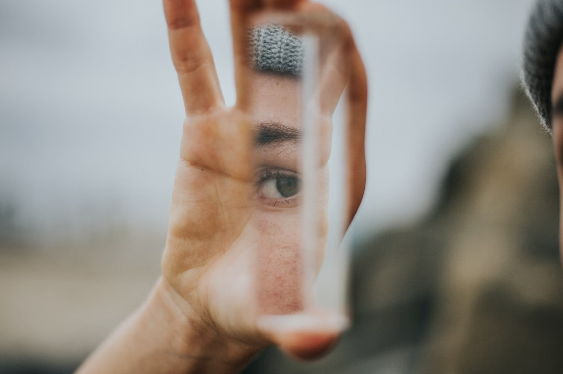 눈밑이 떨리는 증상