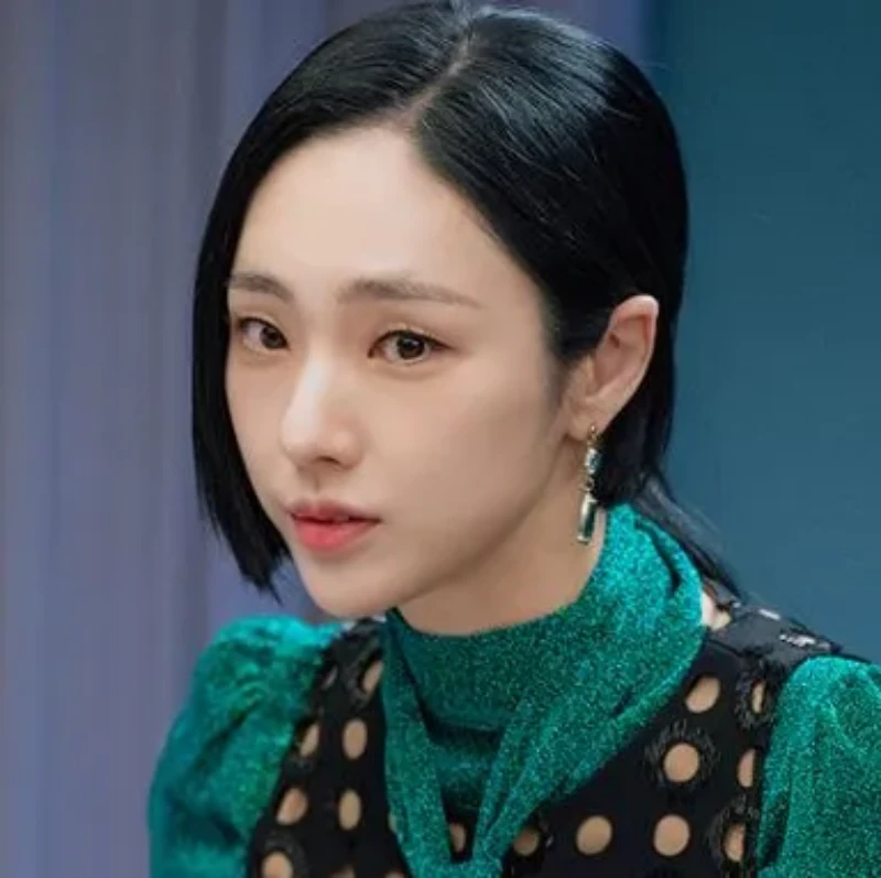 웨딩 임파서블에서 최승아 역을 맡은 박아인