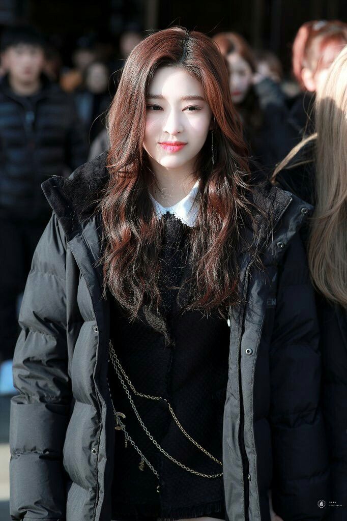 아이즈원 김민주 최애사진