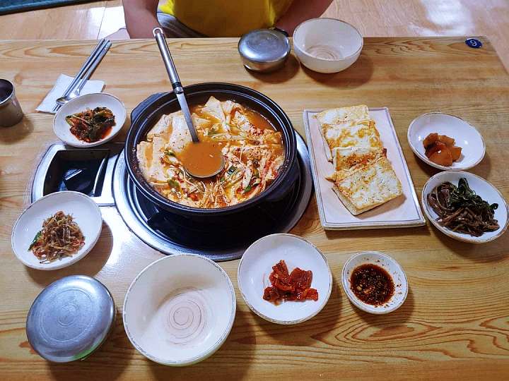 백반기행 임백천 편 촌두부전골 들기름 두부구이 순두부 손두부 양구 맛집 소개