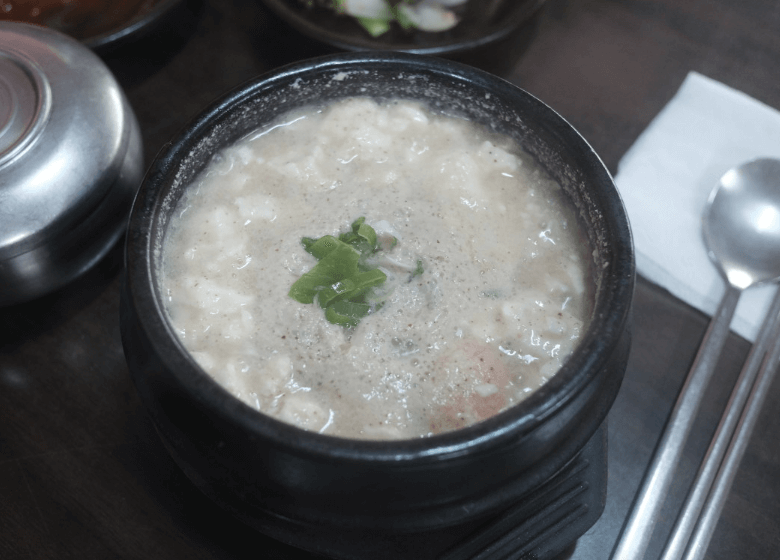 토밥즈 토요일은 밥이 좋아 경주 콩국 맛집