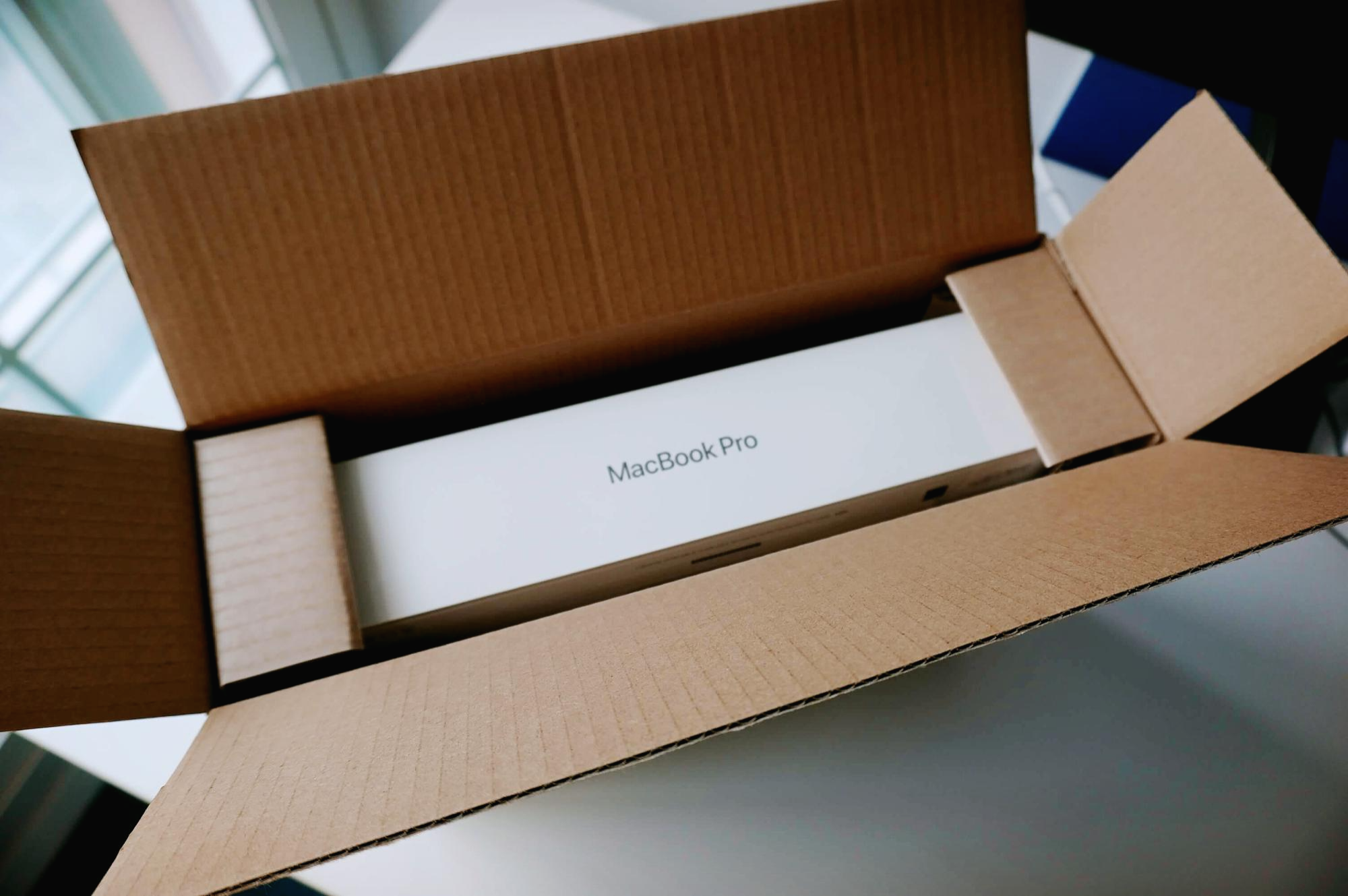 맥북프로 m1 박스 및 포장상태