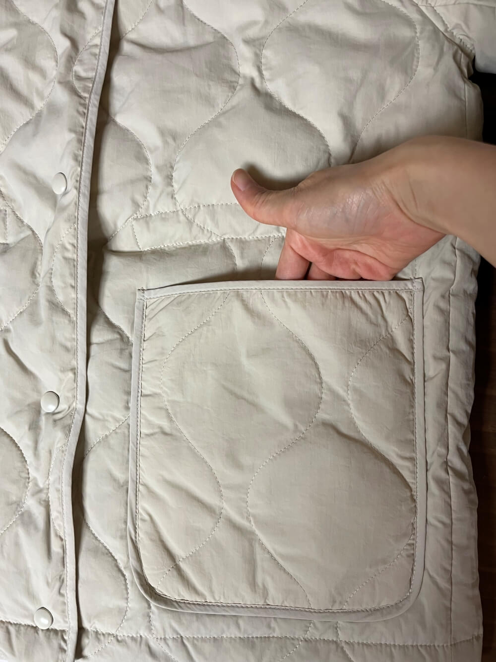 지오다노-어니언-퀄팅-스트링-하프-자켓-주머니