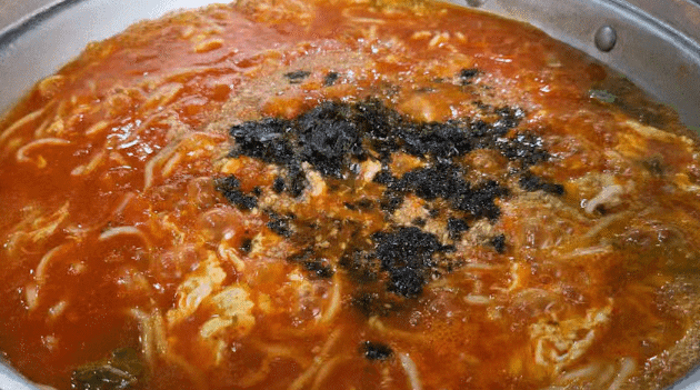 [6시 내고향] 대구 칼국수 맛집 신암태양칼국수 밀키트 택배주문 캠핑메뉴 추천