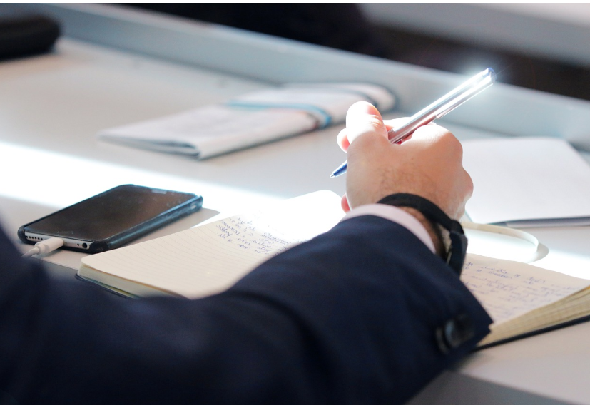 HSK 독해 고득점 비결: 빠르고 정확하게 푸는 전략과 실전 팁