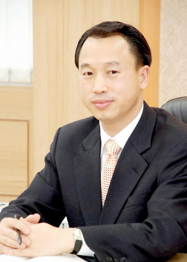 육광심 호텔 학교 이사장 프로필