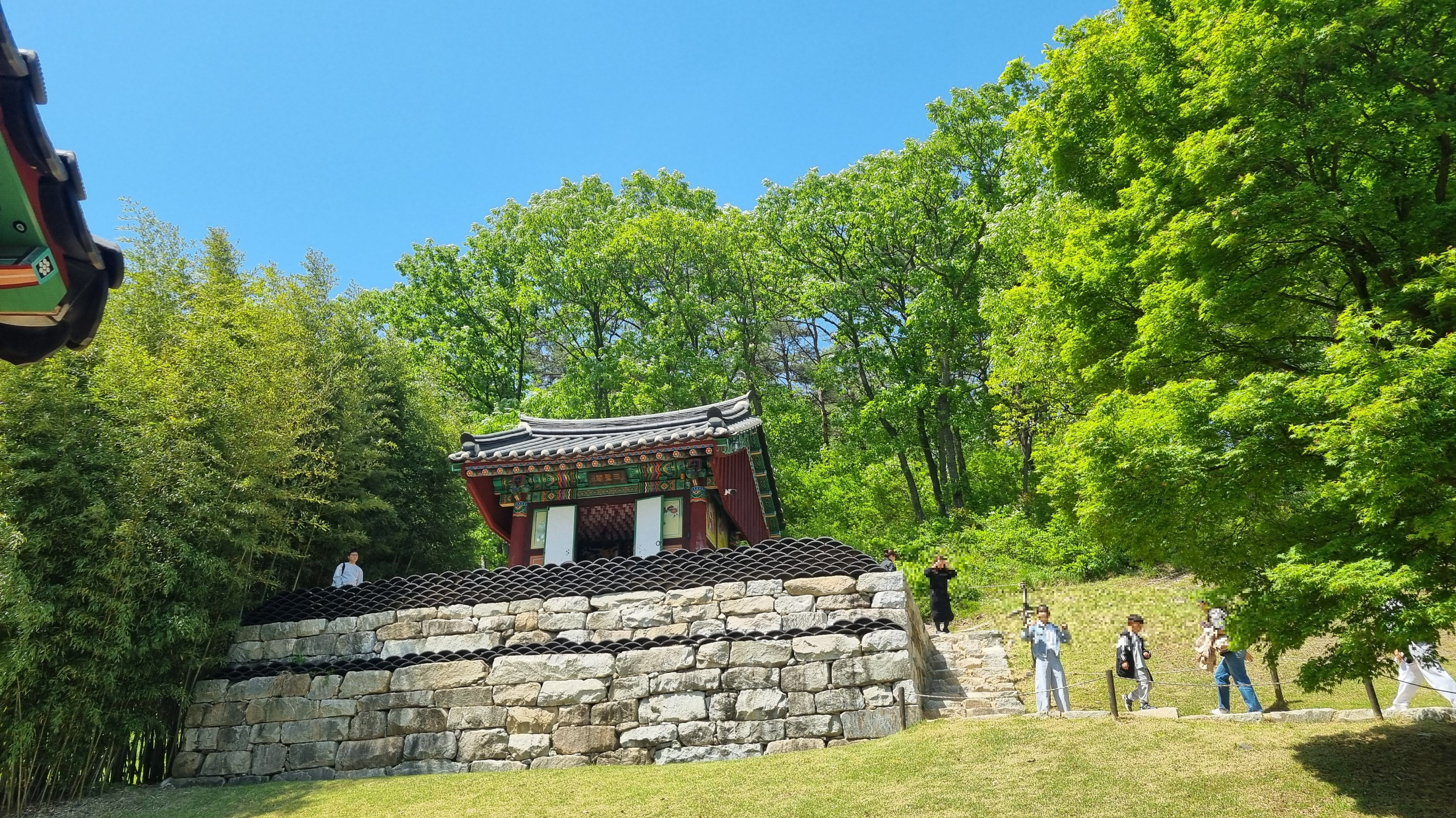 내소사 삼성각