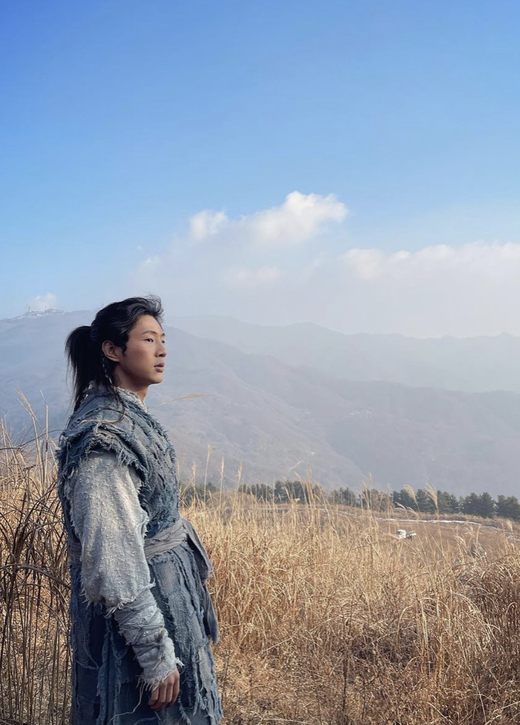 달이뜨는강