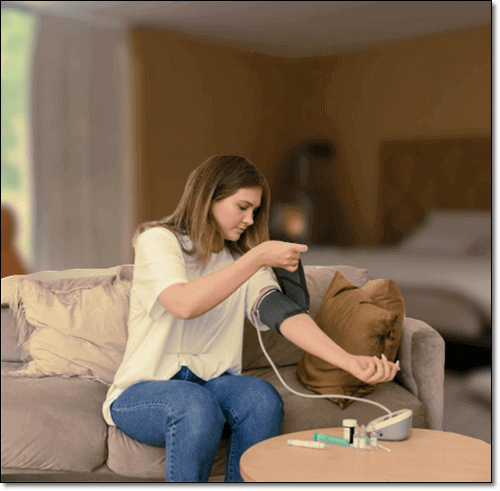 모로실 항산화 효과, 혈압 체크 하는 고혈압 여성