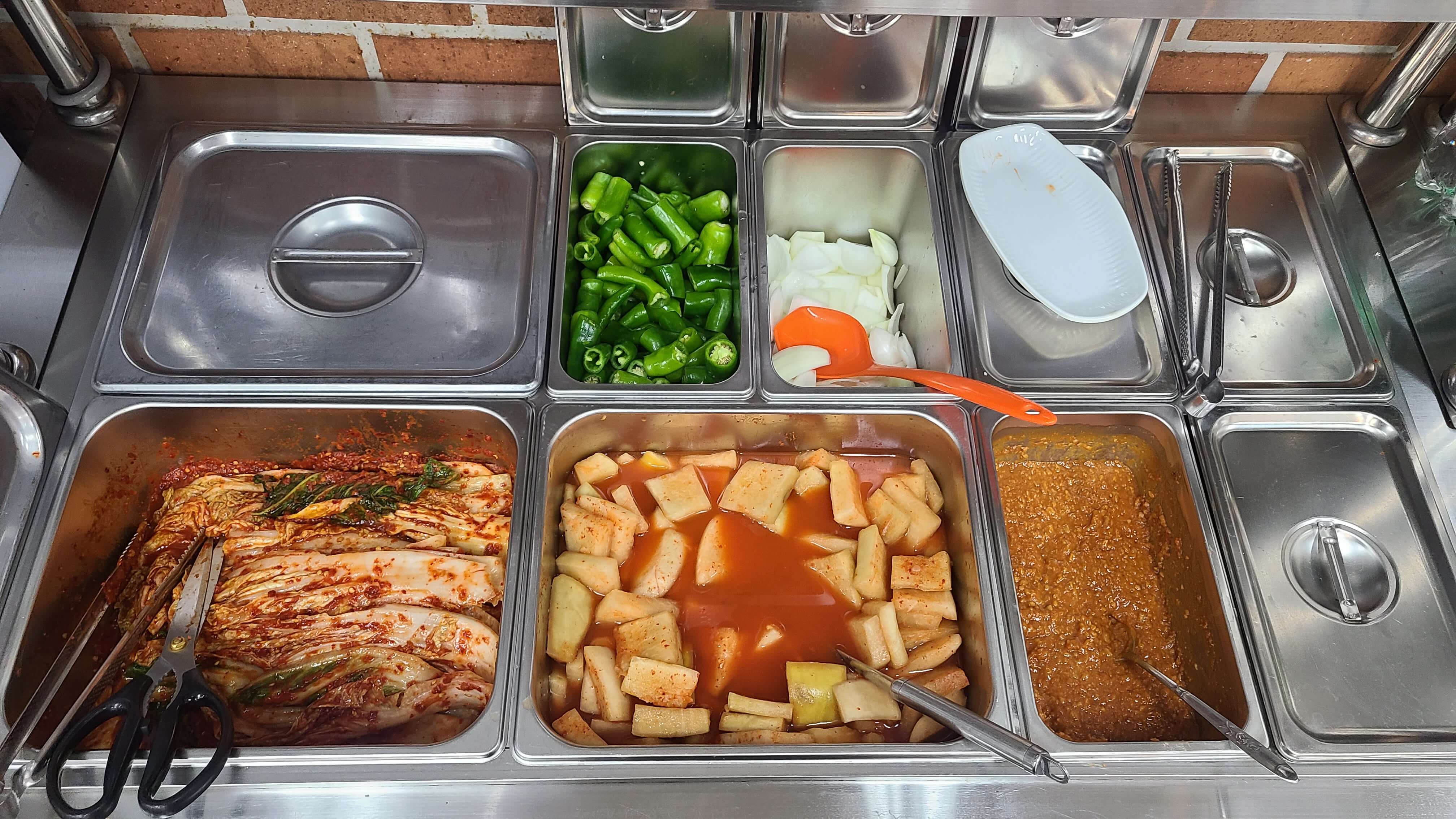 오가네소미러국밥-셀프바