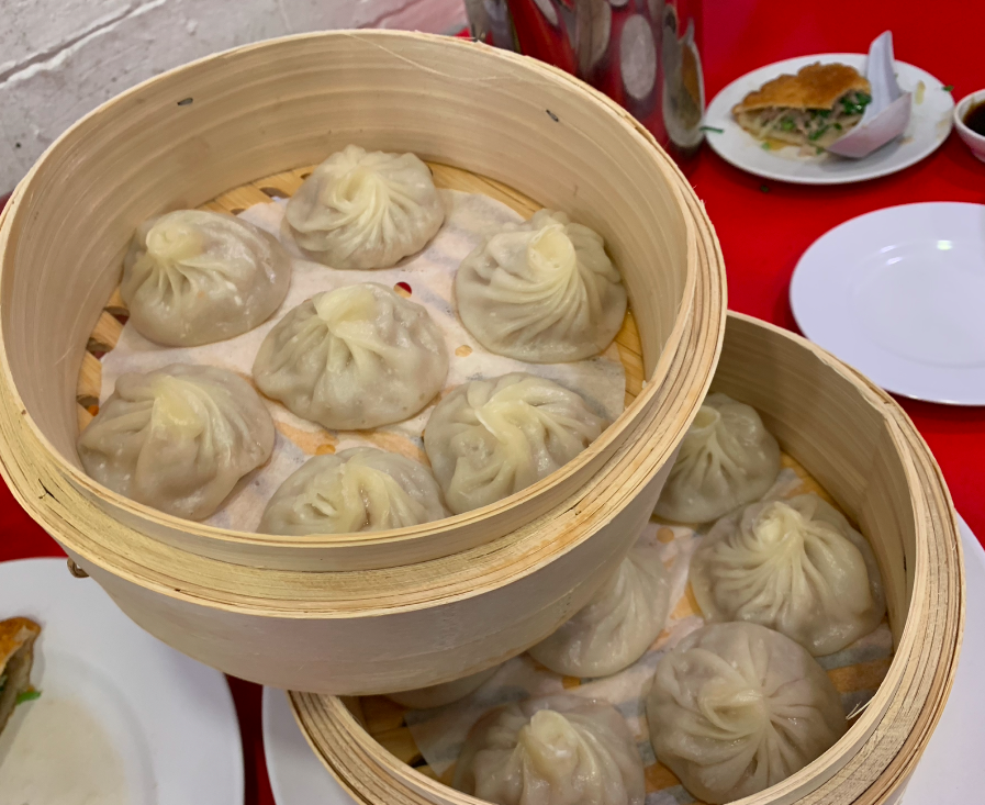 샤롱바우