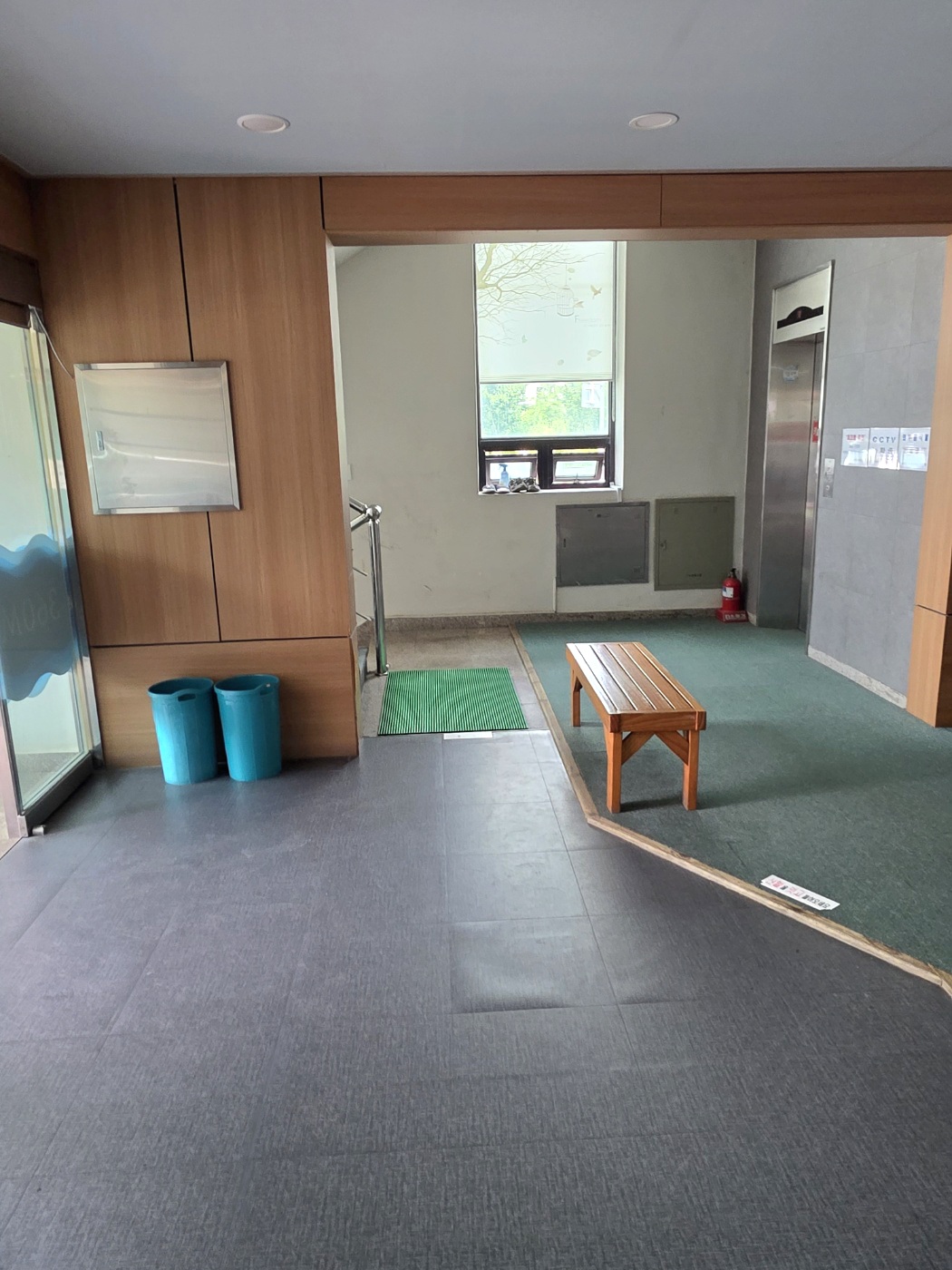 시설은-깔끔합니다.