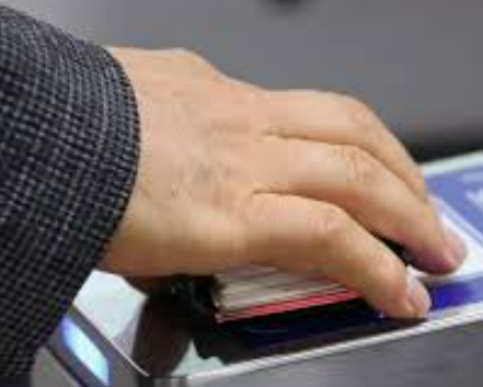 대중교통비 6만2천 원 초과 시 전액 환급! &lsquo;모두의 카드&rsquo;로 교통비 절약 꿀팁