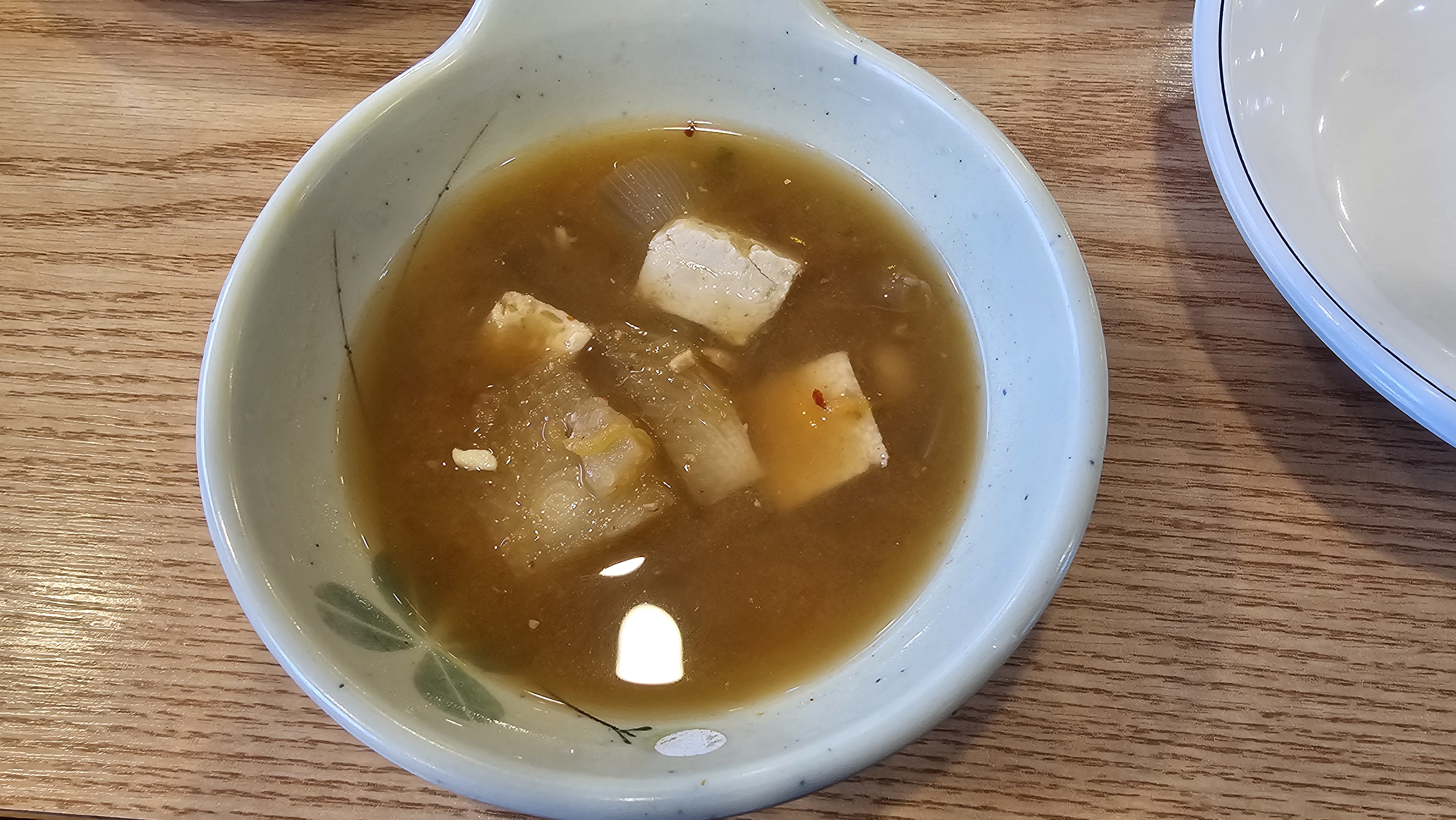 참연해생선구이_기본반찬2