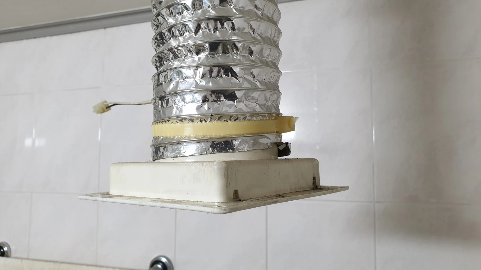 환풍기 배관 연결 상태